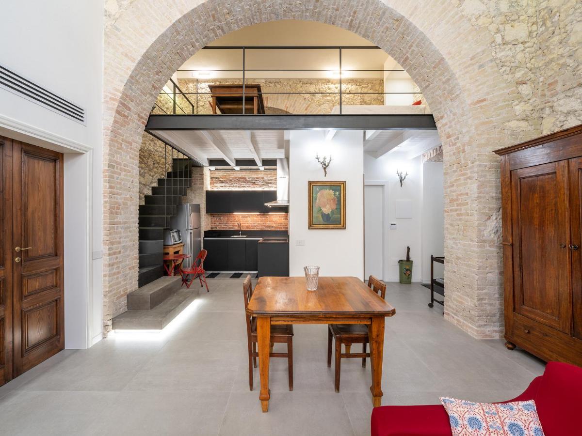 Massimo Boutique Apartment Cagliari Extérieur photo