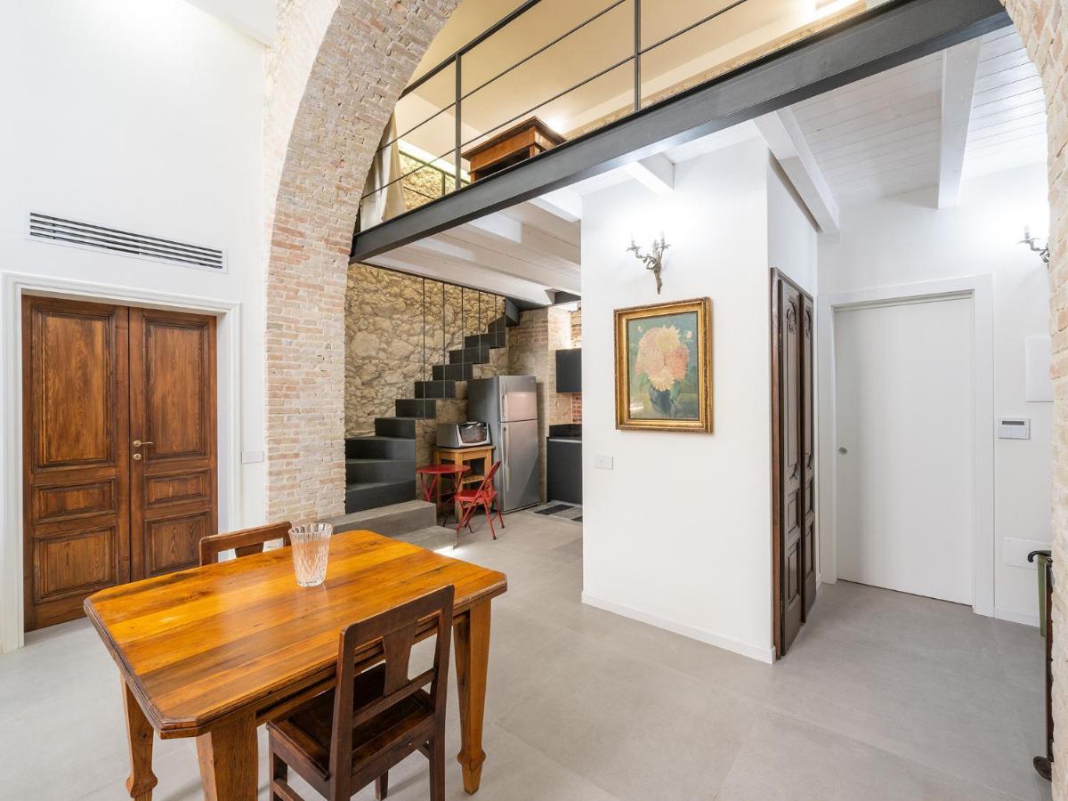 Massimo Boutique Apartment Cagliari Extérieur photo